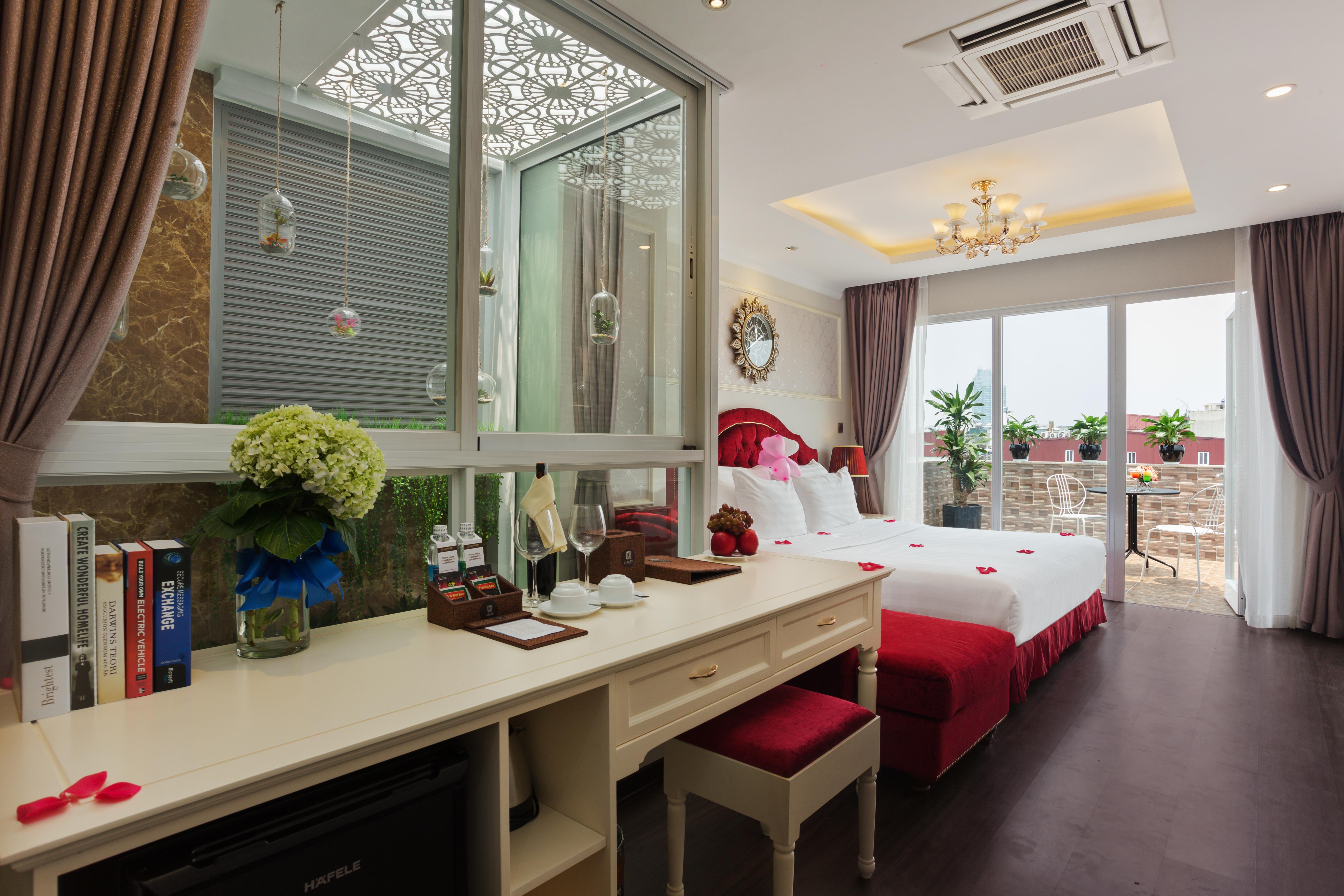 Luxury Old Quarter Hotel & Gym Hanoi Exterior photo