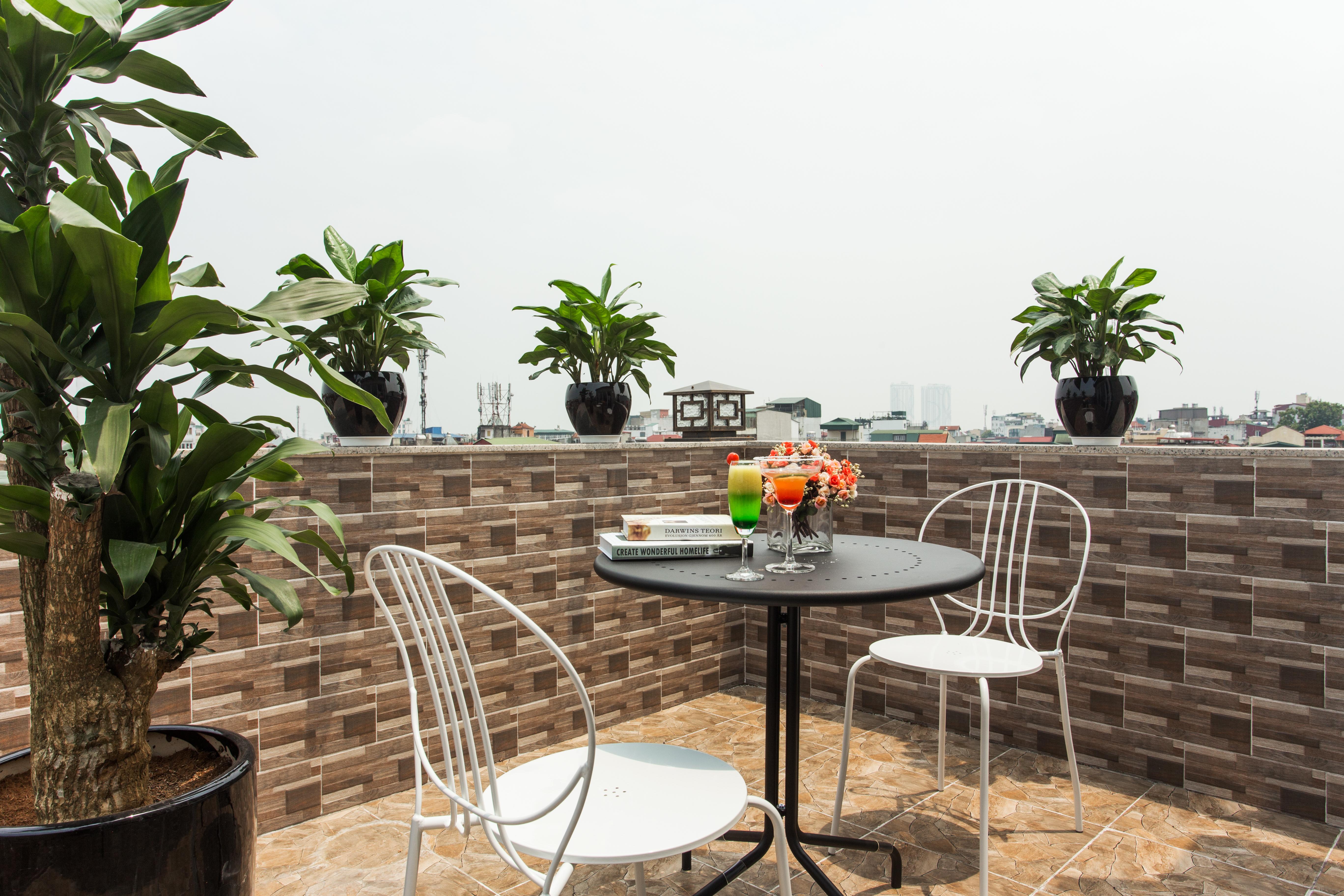 Luxury Old Quarter Hotel & Gym Hanoi Exterior photo